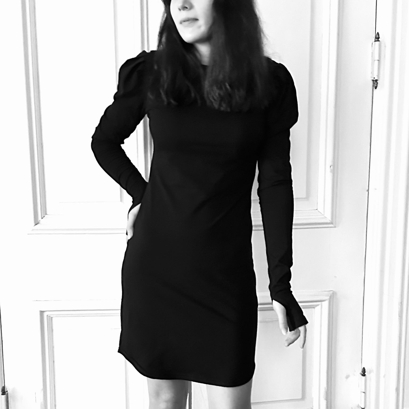 Black Long-Sleeved Cotton Fitted Mini Dress Puff Shoulders Thumbholes XL Black Long-Sleeved Cotton Fitted Mini Dress Puff Shoulders Thumbholes XL